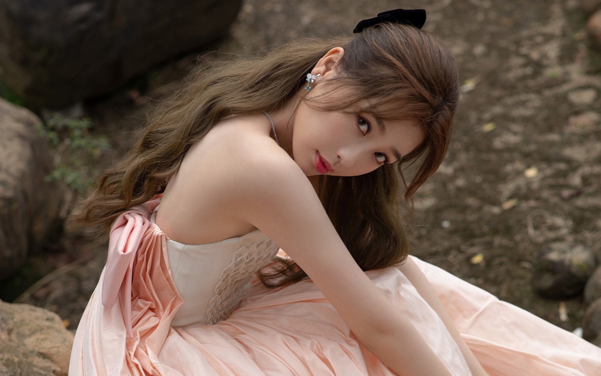 巴黎通过阵型变化破解对方限制，巴黎球队阵型